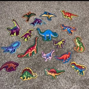 Set of 18 Dinosaur Magnets